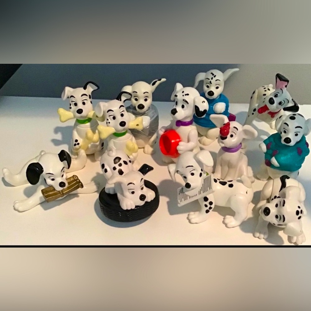 Disney 101 Dalmatians 1996 Toys Vintage Dog Figurines McDonalds Figures Toy Dogs